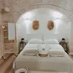 Casa De Amicis * Sammichele Di Bari